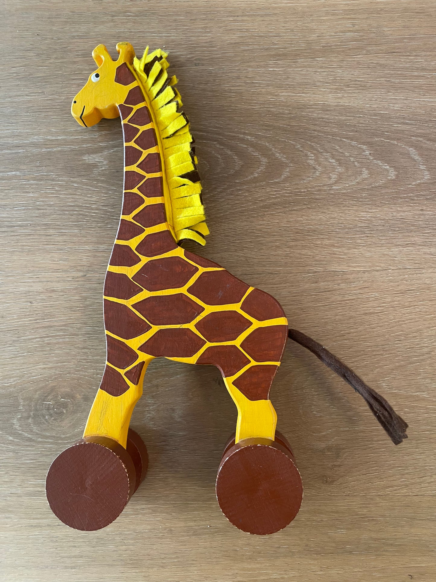 Giraffa di legno