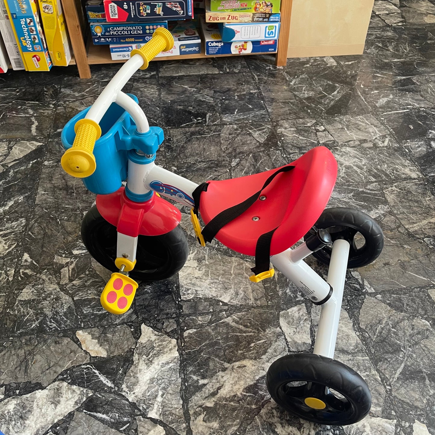 Triciclo Artsana