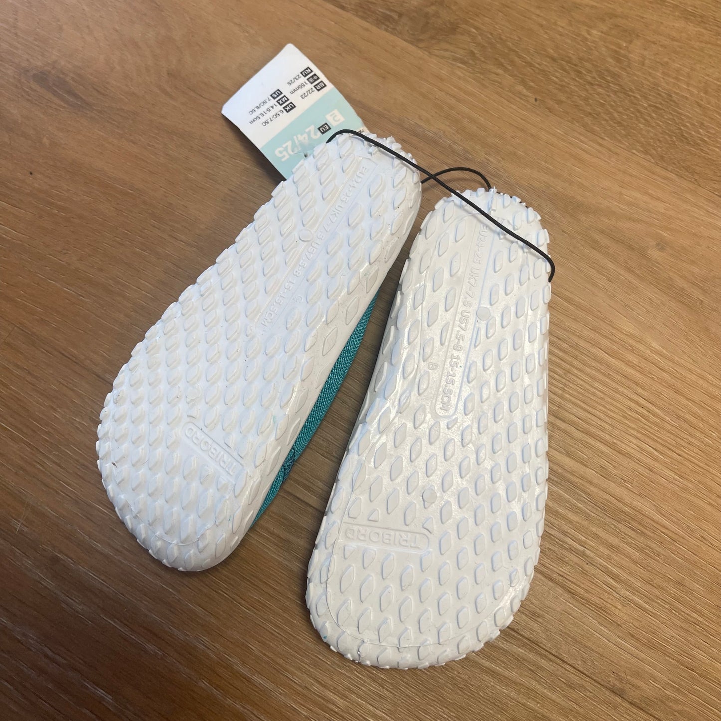Scarpe da scoglio Tribord 24-25 nuove