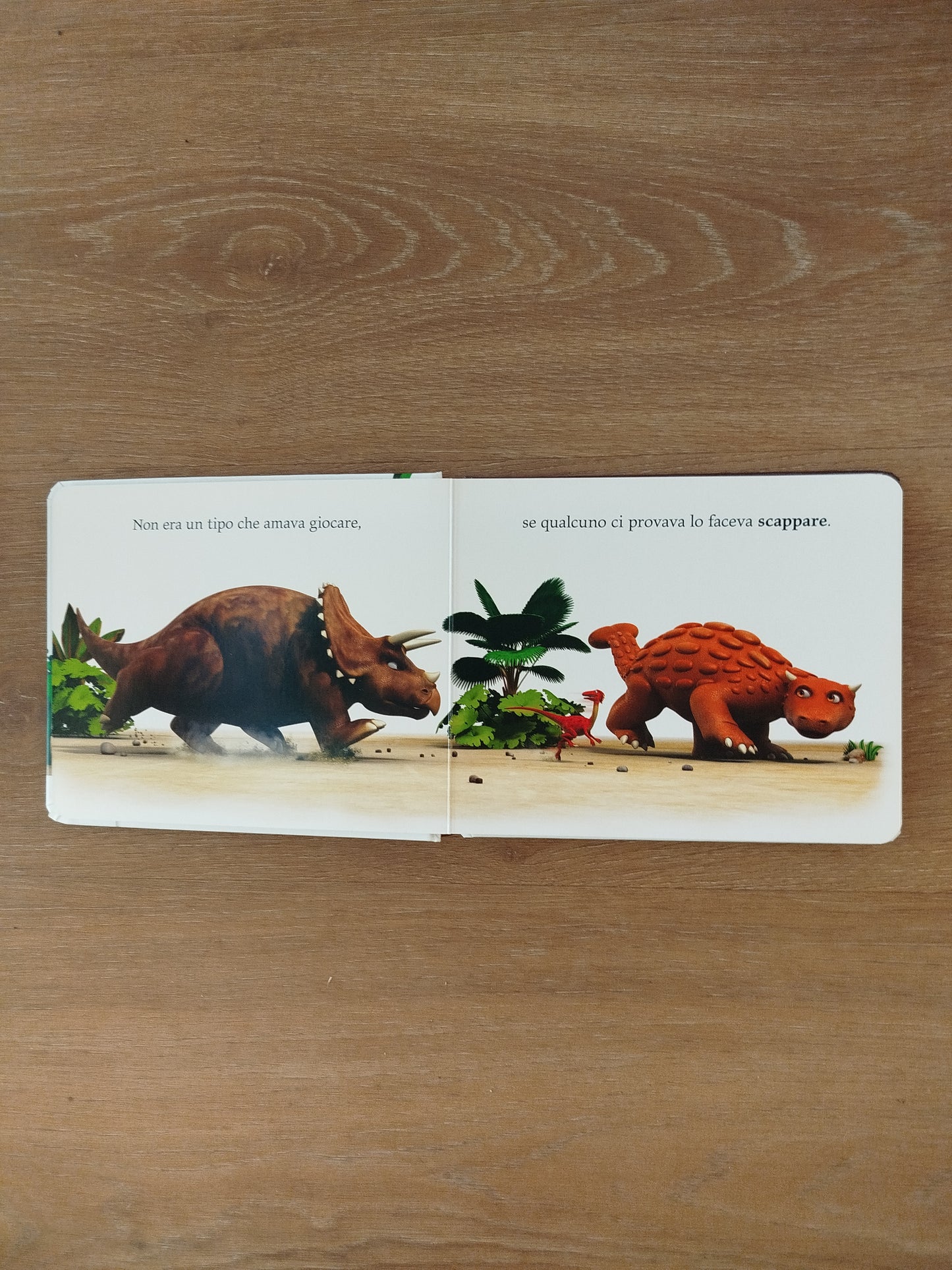 Dinosauro Stomp! Il Triceratops