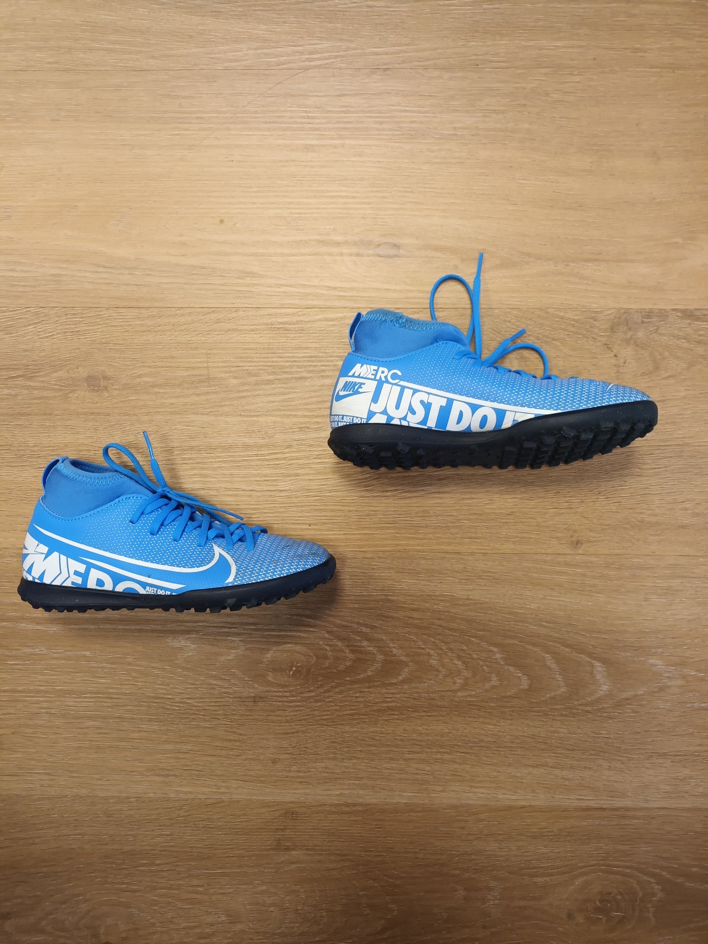 Scarpe da calcio Nike Mercurial 32