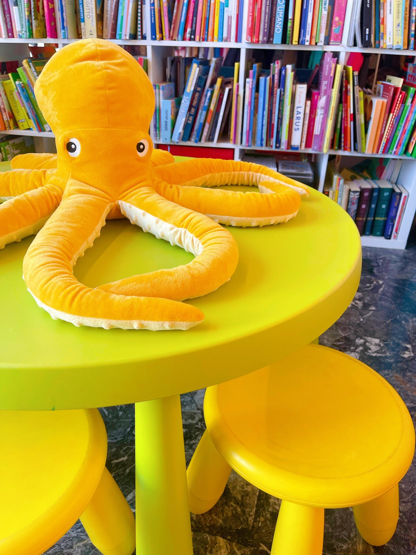 Peluche polpo gigante Ikea
