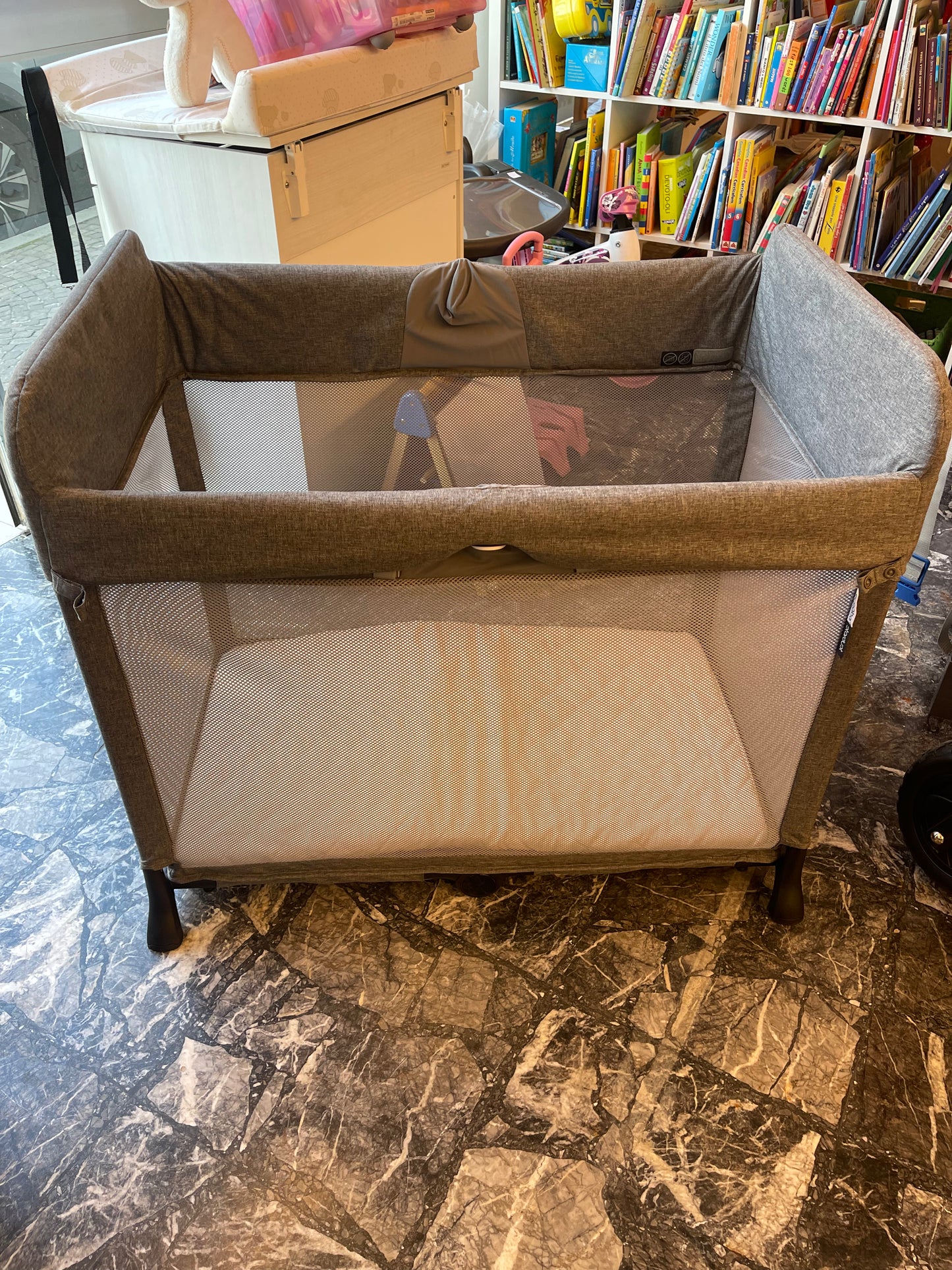 Lettino da viaggio Bugaboo Stardust con borsa