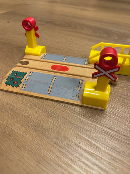 Passaggio a livello Brio con luci e suoni