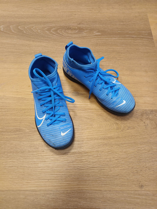 Scarpe da calcio Nike Mercurial 32